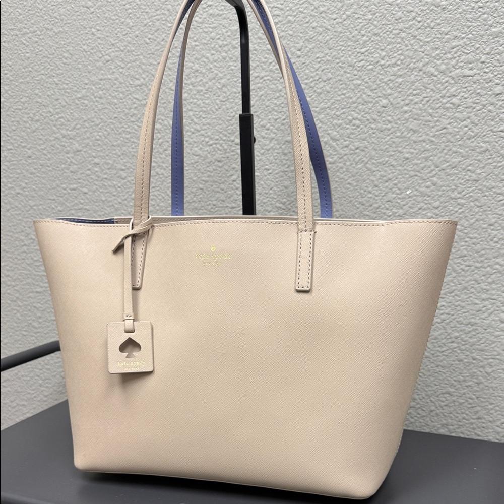 Kate Spade Beige Tote with periwinkle Interior